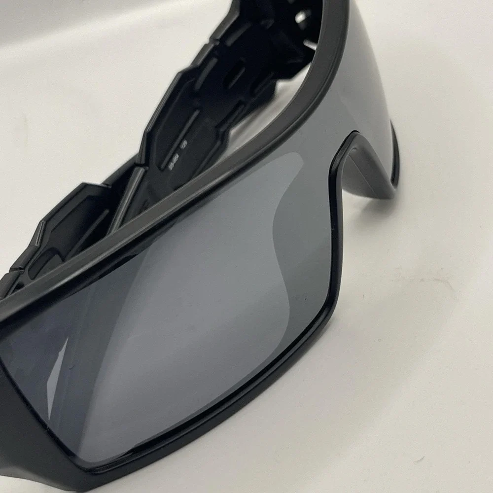 Oakley lightly used